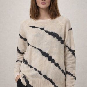 Skull Cashmere Cream and Skull Sweater